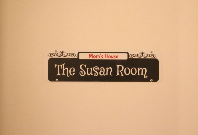 اقامتگاه Mom S House