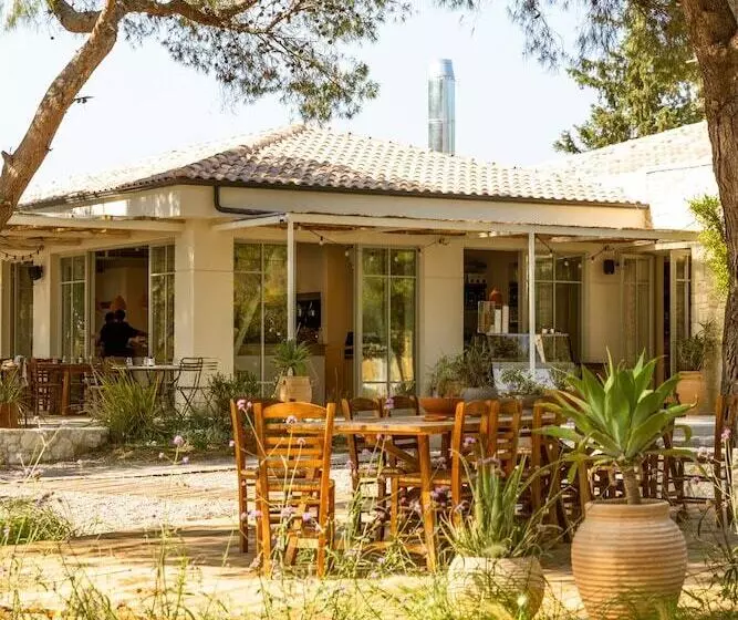 Lomakeskus Ergon Beach House Nikiti