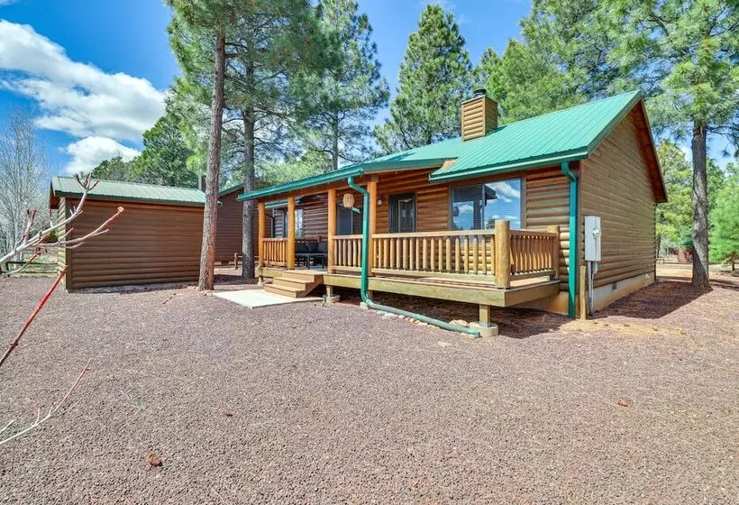 Near Lakes & Trails: Pet Friendly Cabin In Arizona