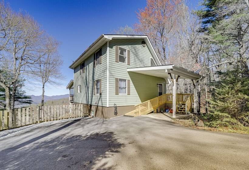 Sky Valley Retreat W/ Fire Pit & Mountain Views!