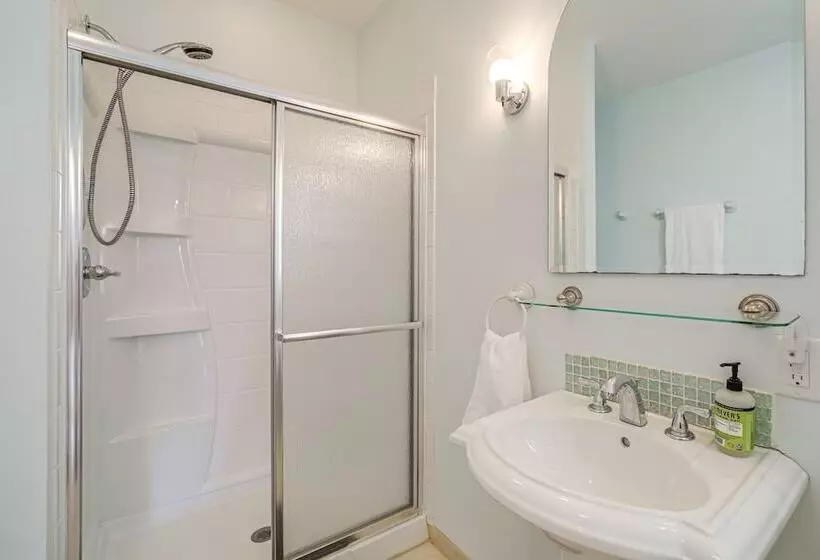 Sky Valley Retreat W/ Fire Pit & Mountain Views!