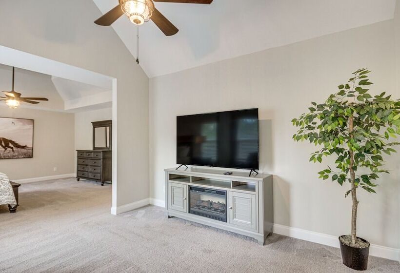 Spacious Aiken Home ~ 8 Mi To Downtown!