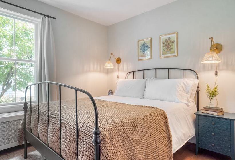 Cordelia By Avantstay Amazing Backyard, 10mins From Stockbridge!