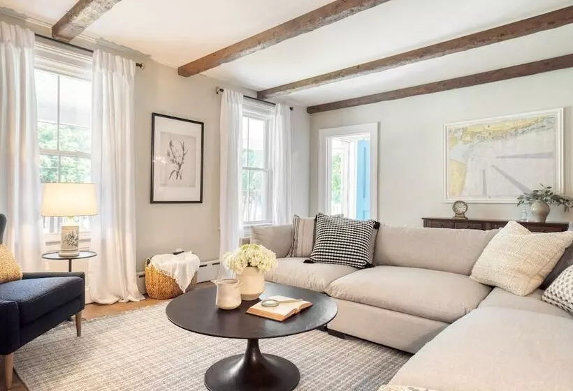 Cordelia By Avantstay Amazing Backyard, 10mins From Stockbridge!