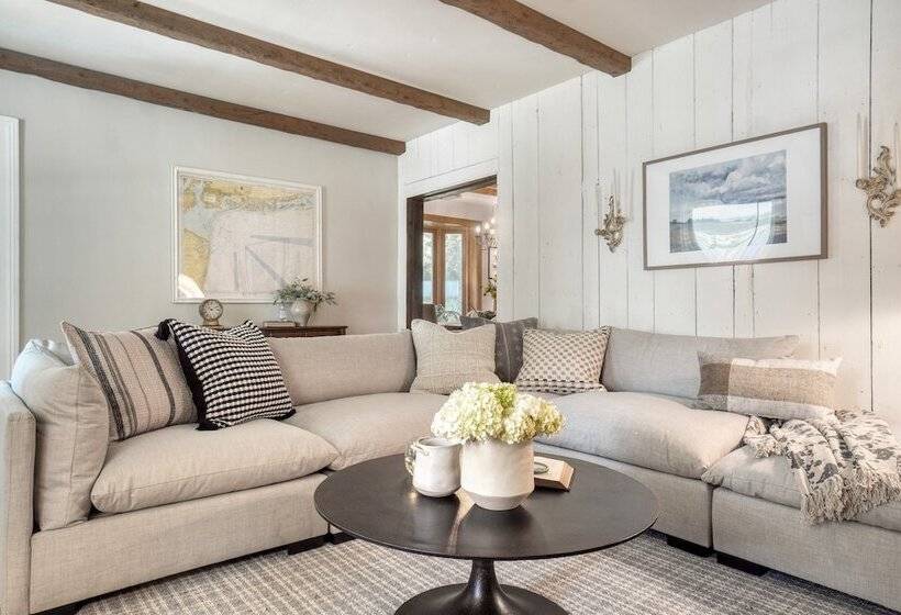 Cordelia By Avantstay Amazing Backyard, 10mins From Stockbridge!