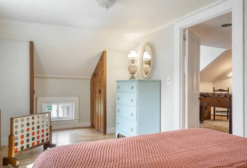 Cordelia By Avantstay Amazing Backyard, 10mins From Stockbridge!