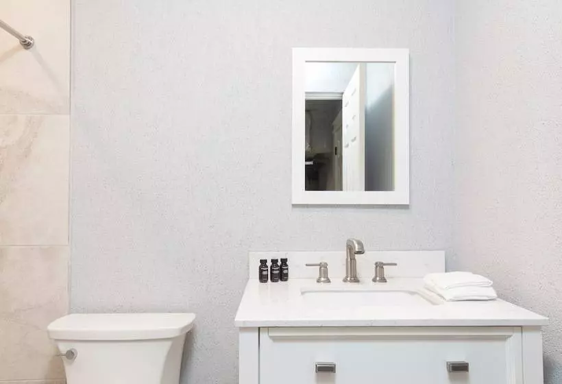 Dory By Avantstay Walk To The Beach, Luxe Home
