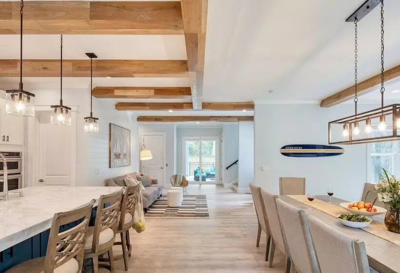Dory By Avantstay Walk To The Beach, Luxe Home