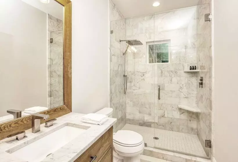 Dory By Avantstay Walk To The Beach, Luxe Home