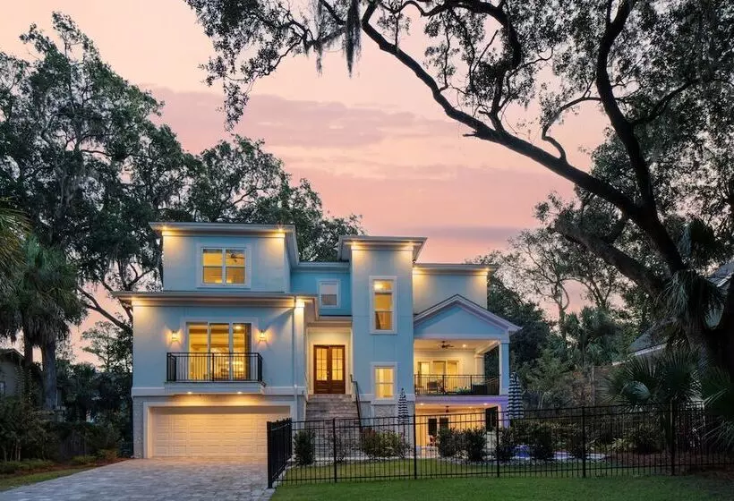 Dory By Avantstay Walk To The Beach, Luxe Home
