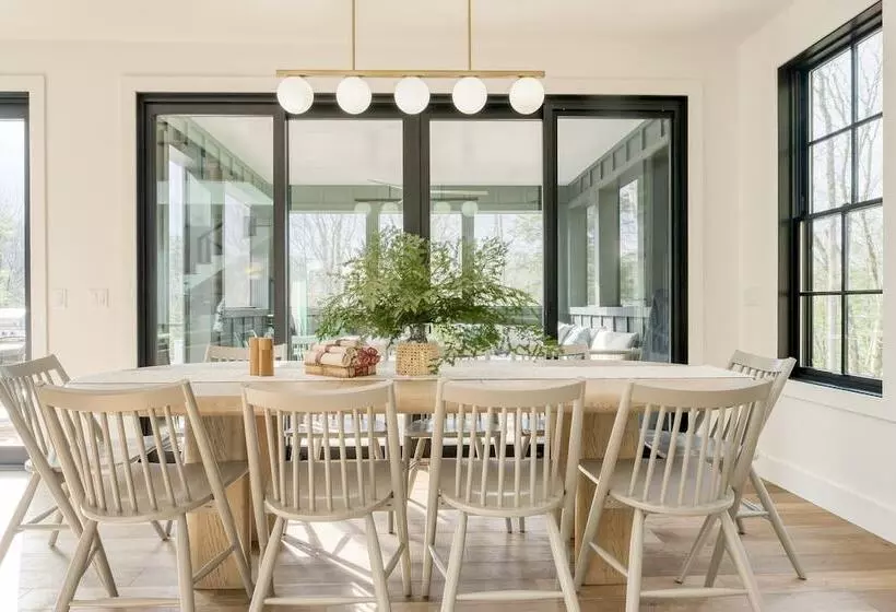 Forget Me Not By Avantstay Bold Lakefront Escape