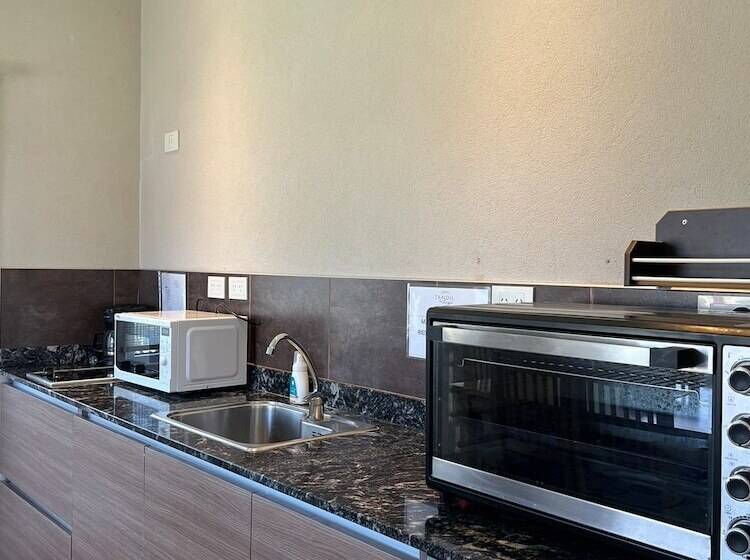 هتل Tandil Del Lago