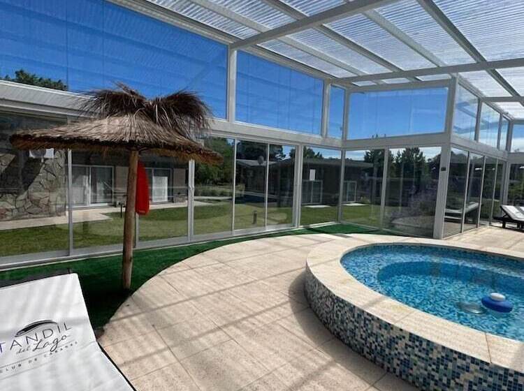 هتل Tandil Del Lago