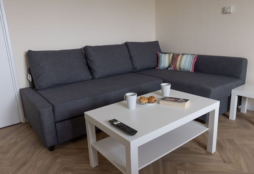 בית מלון כפרי Wick Bay Apartments