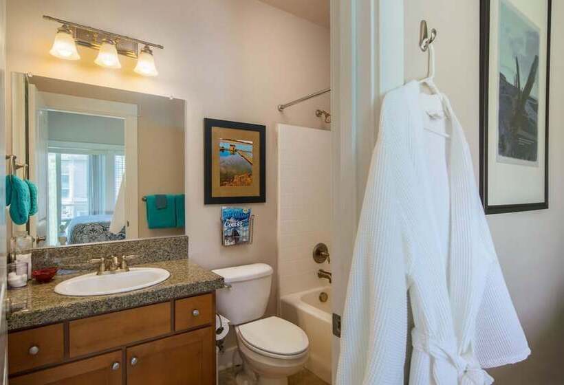 Moonlight By Avantstay Modern Home W/ Views & Direct Access To Rockaway Beach