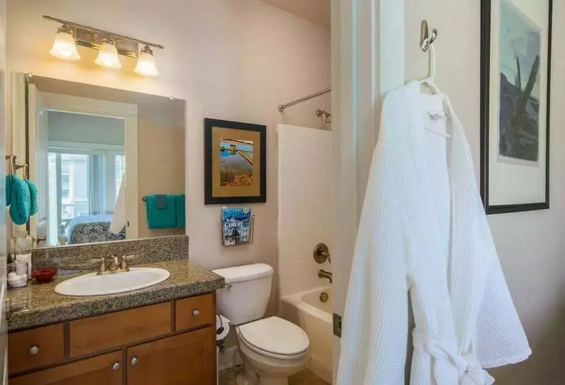 Moonlight By Avantstay Modern Home W/ Views & Direct Access To Rockaway Beach