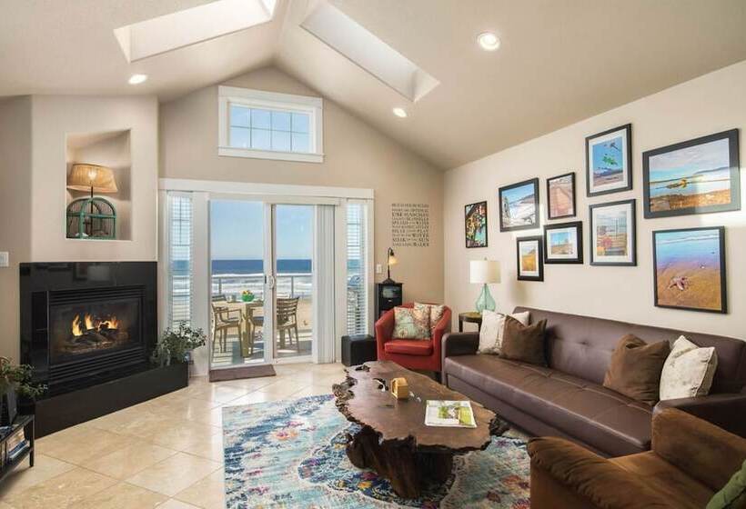 Moonlight By Avantstay Modern Home W/ Views & Direct Access To Rockaway Beach