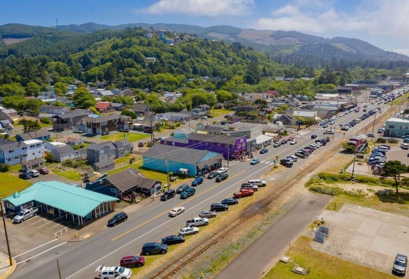 Moonlight By Avantstay Modern Home W/ Views & Direct Access To Rockaway Beach