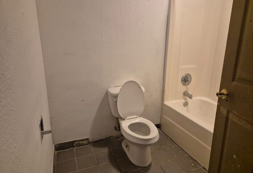 מוטל Oyo Hotel Vienna I 75