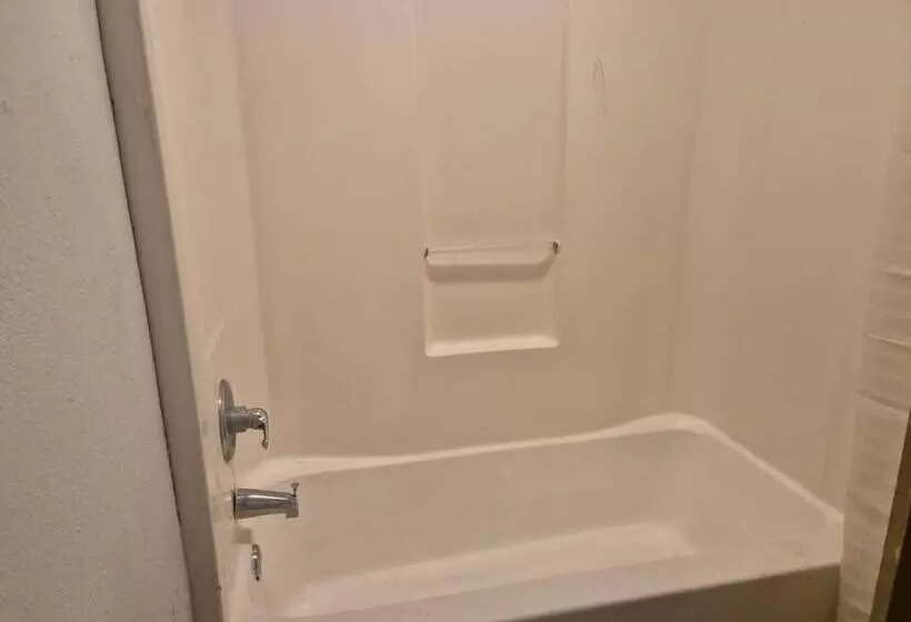 Motelli Oyo Hotel Vienna I 75