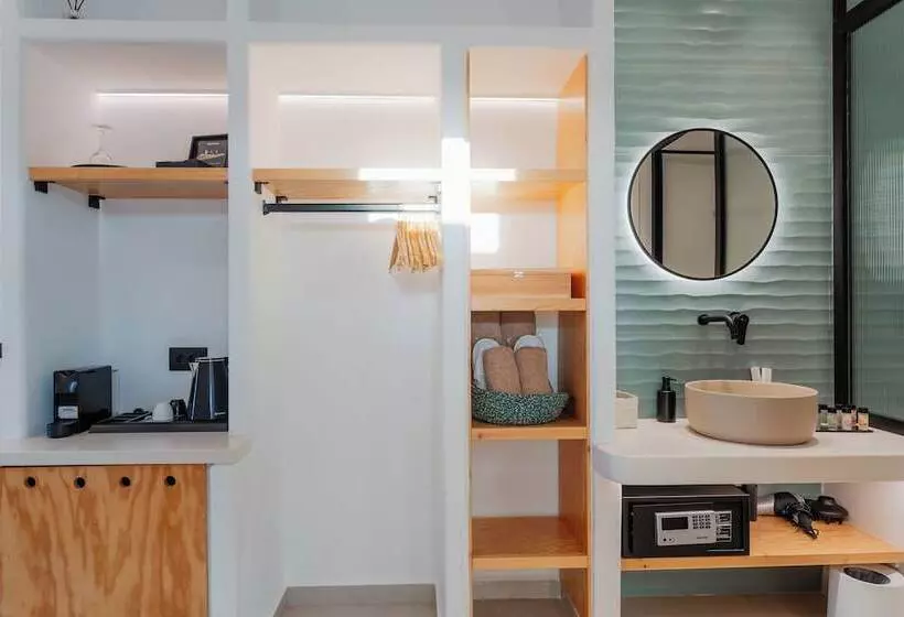 Oliving Mykonos Luxury Suites