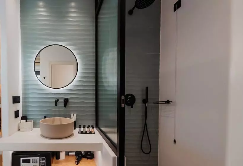 Oliving Mykonos Luxury Suites