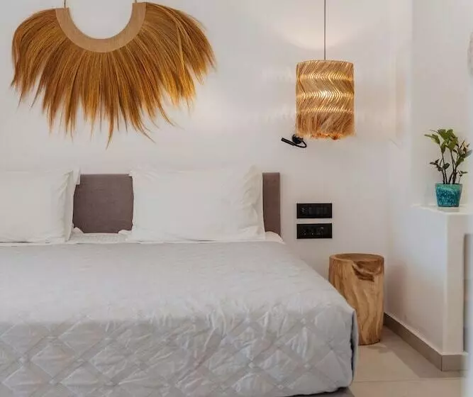 Oliving Mykonos Luxury Suites