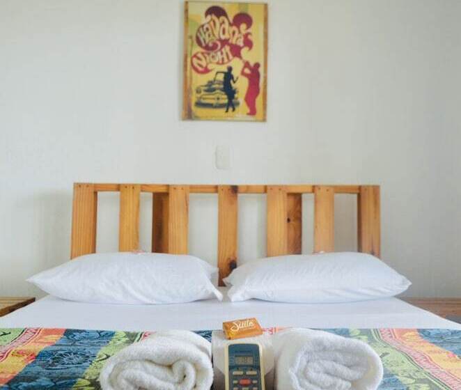 Playa Del Ritmo Beach Hostel & Bar