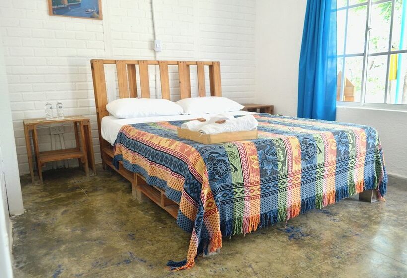 Playa Del Ritmo Beach Hostel & Bar