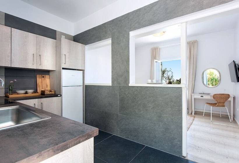 Reana Elegant Apartments By Konnect, Barbati