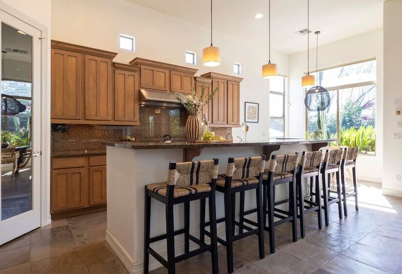 Sandflower By Avantstay Oasis W/ Pool + Golf!