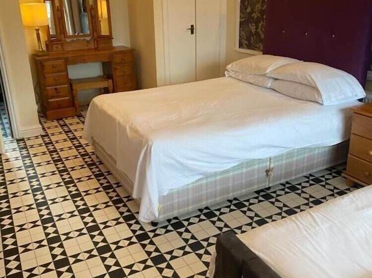 Bed and Breakfast Traxx