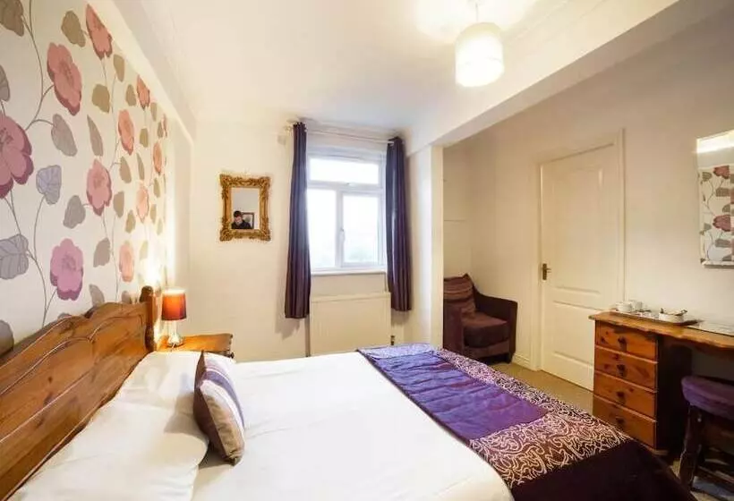 Aamiaismajoitus (B&B) Traxx