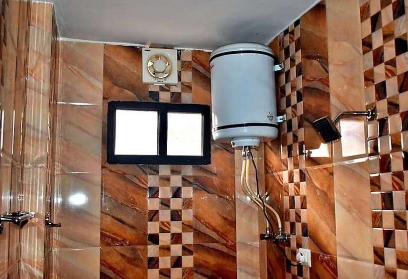 Отель Northland Residency