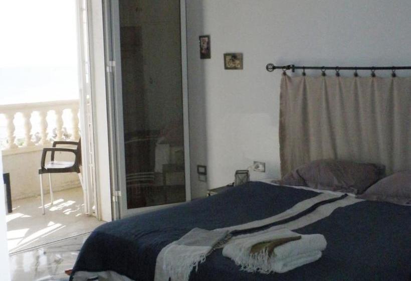 Bed & Breakfast Dar El Maa Maison D Hôtes Sur La Plage De Tunis