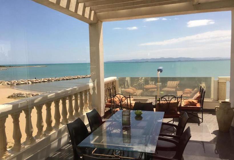 Bed & Breakfast Dar El Maa Maison D Hôtes Sur La Plage De Tunis