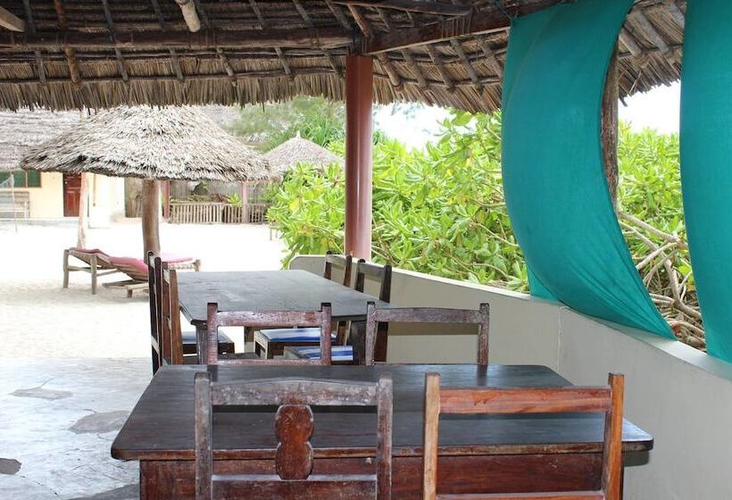 Bed and Breakfast Family Beach Bungalows