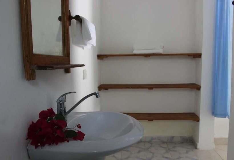 Bed and Breakfast Family Beach Bungalows