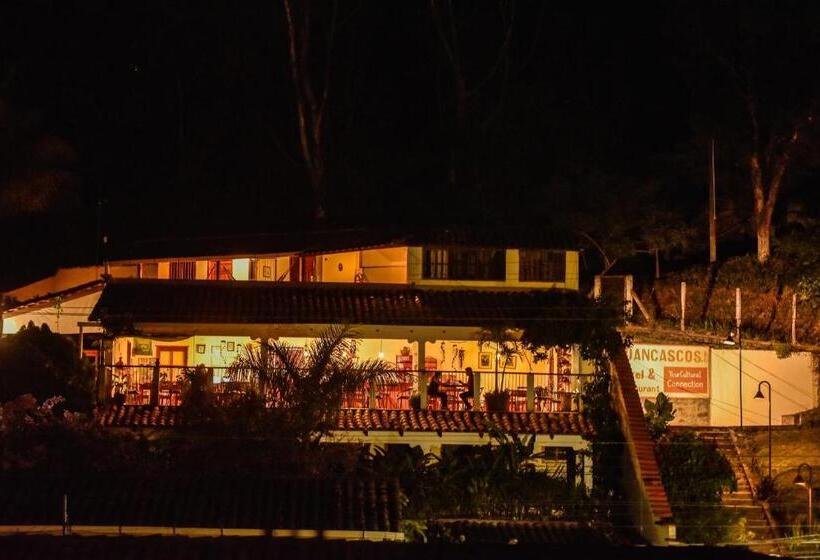 هتل And Restaurant Guancascos