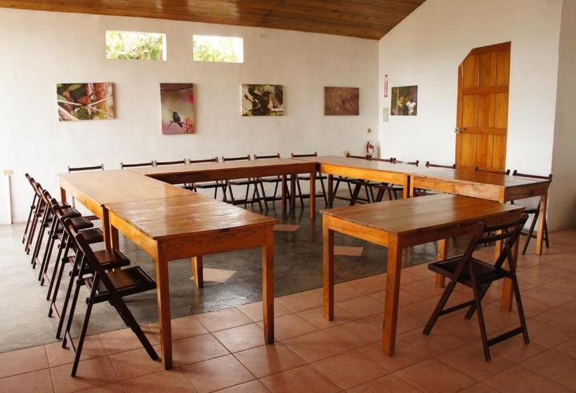 هتل And Restaurant Guancascos