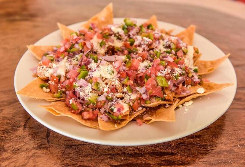 هتل And Restaurant Guancascos