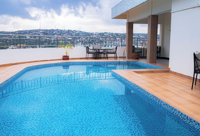 Отель Gold Crest