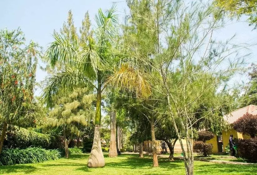هتل Kabalega Resort   Masindi