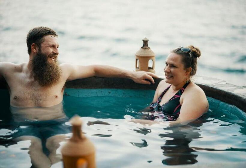 هتل La Casa Del Mundo