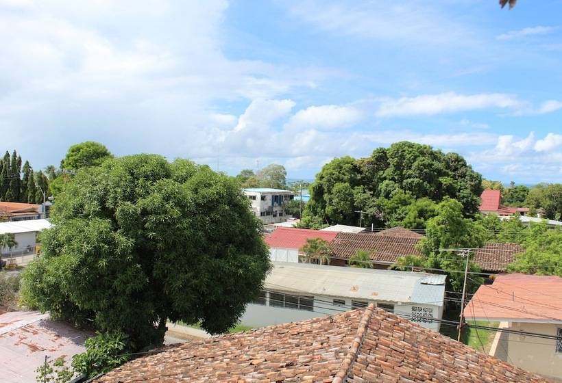 בית מלון כפרי San Carlos Beach Inn