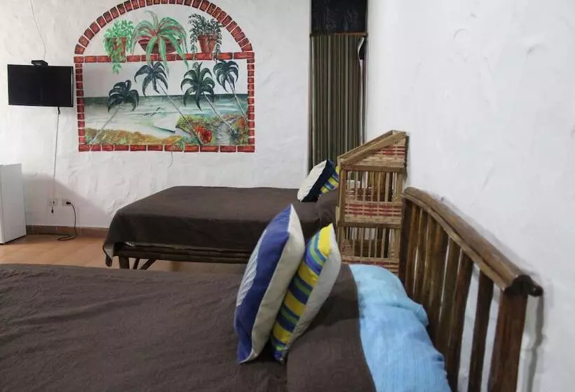ホテル San Carlos Beach Inn