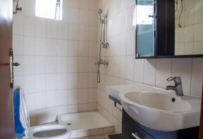 هتل Spannet Suites
