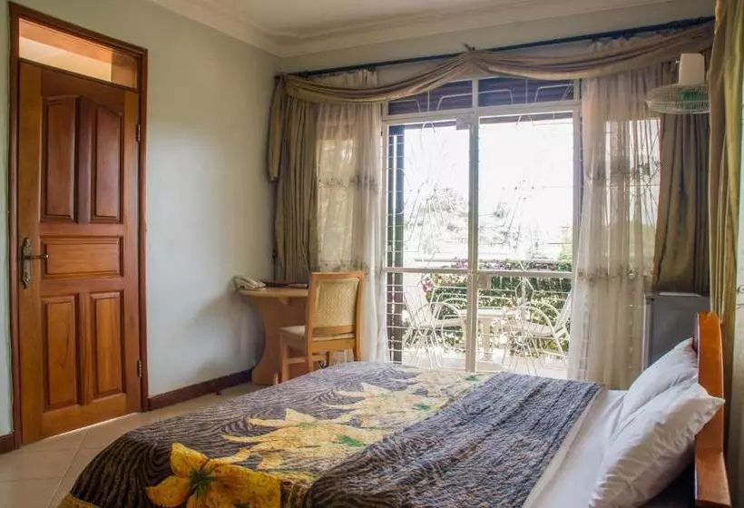 هتل Spannet Suites