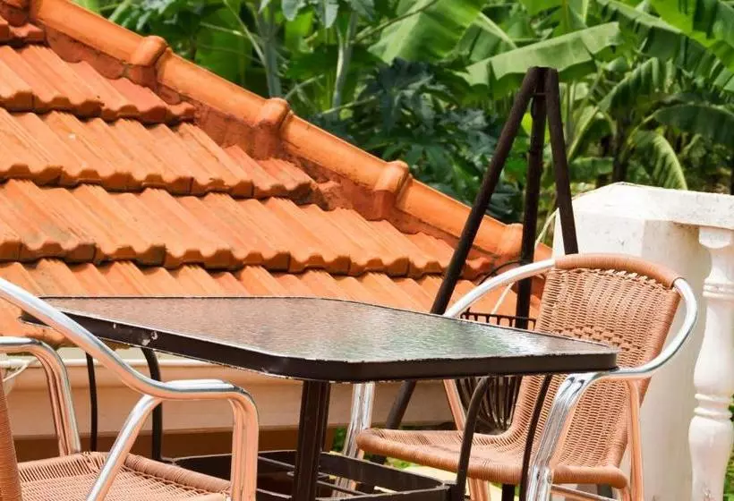 هتل Spannet Suites