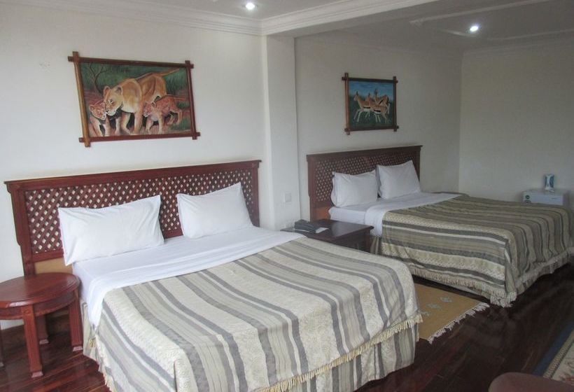 Отель Naura Springs